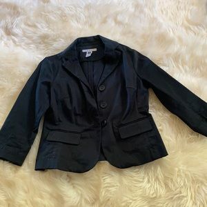 Black tailored fitted blazer